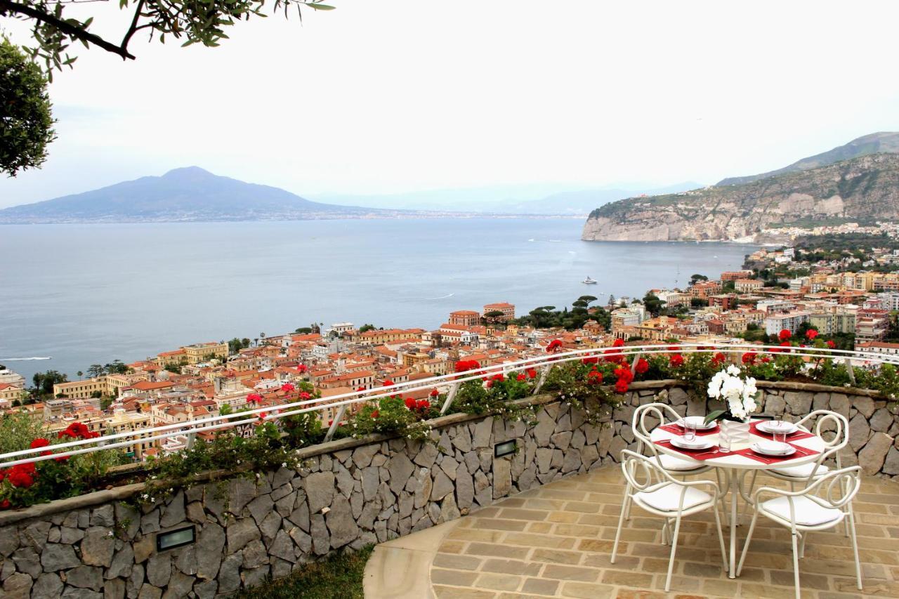 Mirasorrentoヴィラ エクステリア 写真